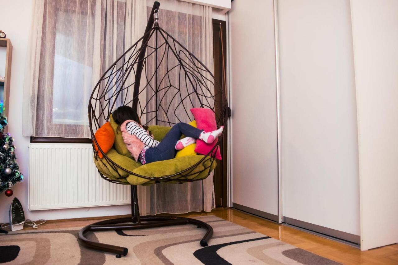 Apartment Aleksija Ni المظهر الخارجي الصورة
