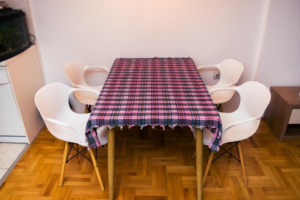 Apartment Aleksija Ni المظهر الخارجي الصورة