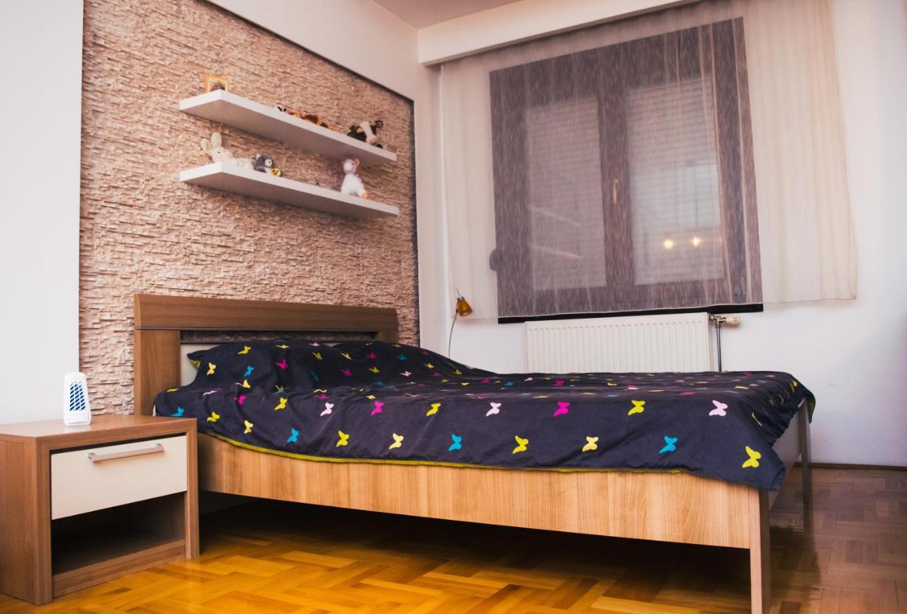 Apartment Aleksija Ni المظهر الخارجي الصورة