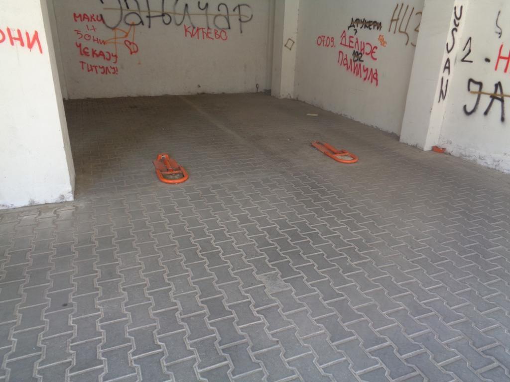 Apartment Aleksija Ni المظهر الخارجي الصورة