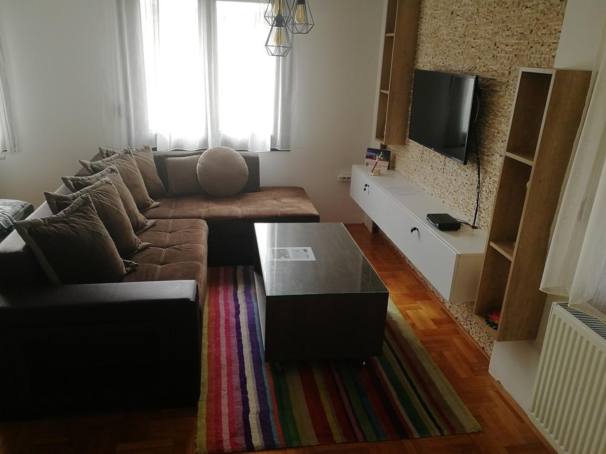Apartment Aleksija Ni المظهر الخارجي الصورة